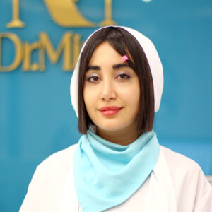 عاطفه آزاد