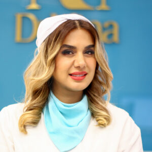 آزاده خان پور